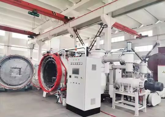 PLC Kontrolü Vakum gaz söndürme fırını Yüksek basınçlı Enerji verimli